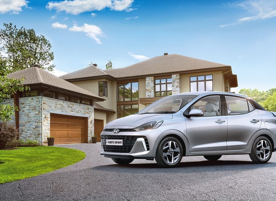 Hyundai AURA