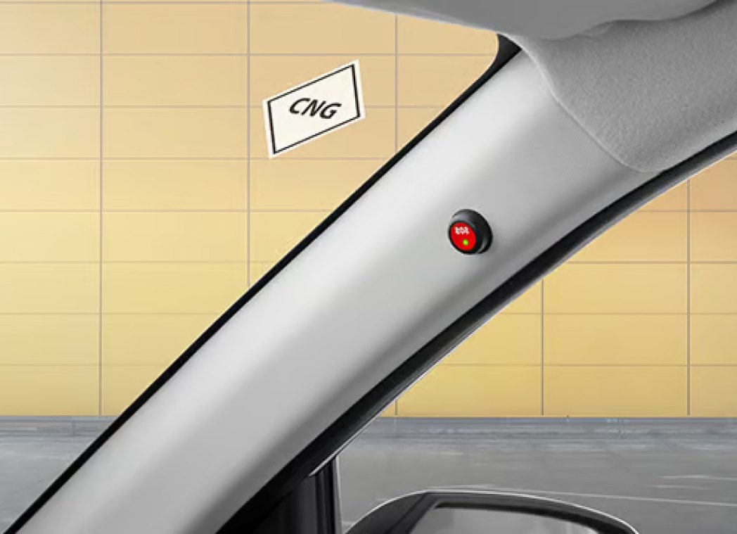 Vehicle location tracking device with panic buttons (4)